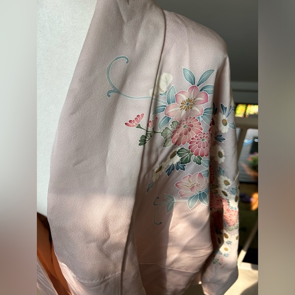 Beautiful Vintage Purple Lavender Lilac Kimono Japan Floral Gold Flowers Wafu - Picture 12 of 15